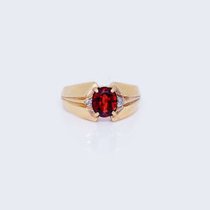 14K GARNET WITH DIAMOND RING 14K GARNET WITH DIAMOND RING
