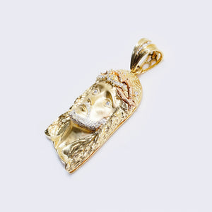 14K Yellow Gold Cubic Zirconia Jesus Head Pendant 14K Yellow Gold Cubic Zirconia Jesus Head Pendant