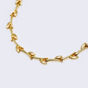 14K Shiny Tree Branch Leaf Chocker 14K Shiny Tree Branch Leaf Chocker