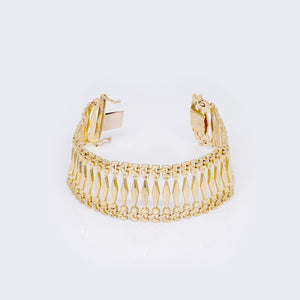 14K Vintage Wide Link Bracelet 7 3/4" 14K Vintage Wide Link Bracelet 7 3/4"