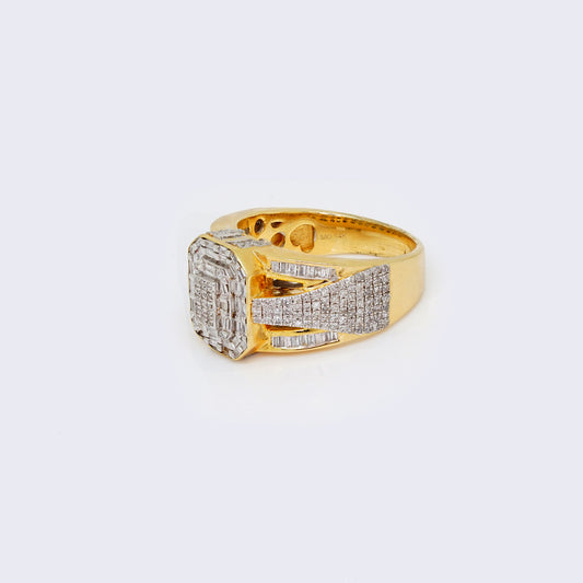 14K Baguette and Round 1.2ct Diamond Ring