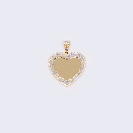 14K Heart Medallion Picture Frame Memory Pendant