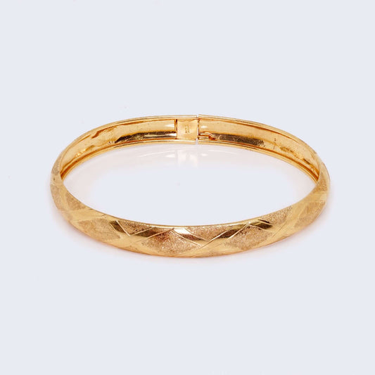 10K Gold Geometric Textured Bangle Bracelet